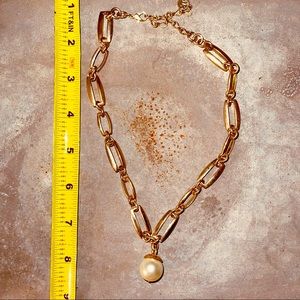 STUNNING! Gold-toned with pearl dangle.